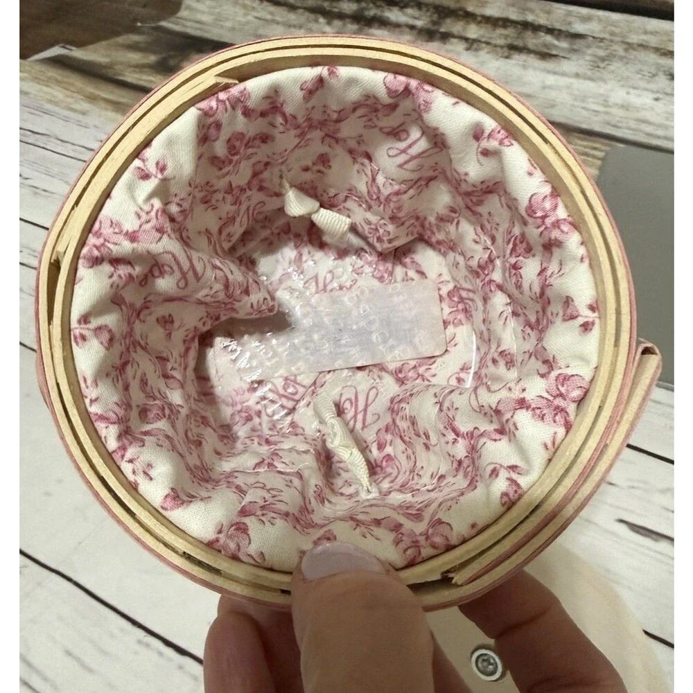 LONGABERGER 2006 Horizon Of Hope Basket w/Lid, Liner & Tie On